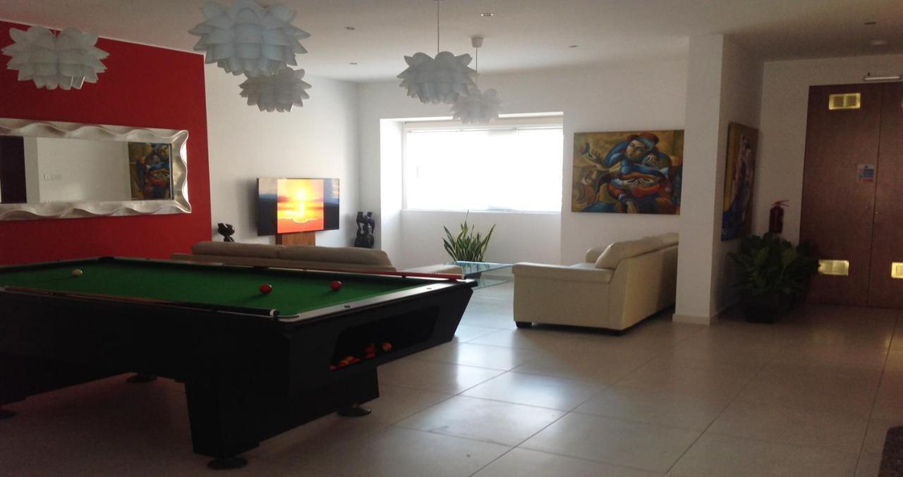 8Villa Saint Julian's Εξωτερικό φωτογραφία