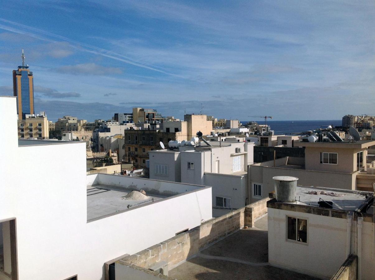 8Villa Saint Julian's Εξωτερικό φωτογραφία